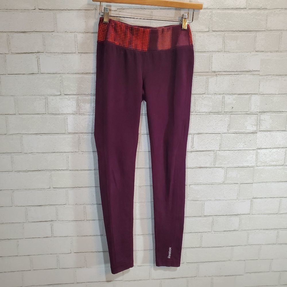 Reebok maroon leggings‎
